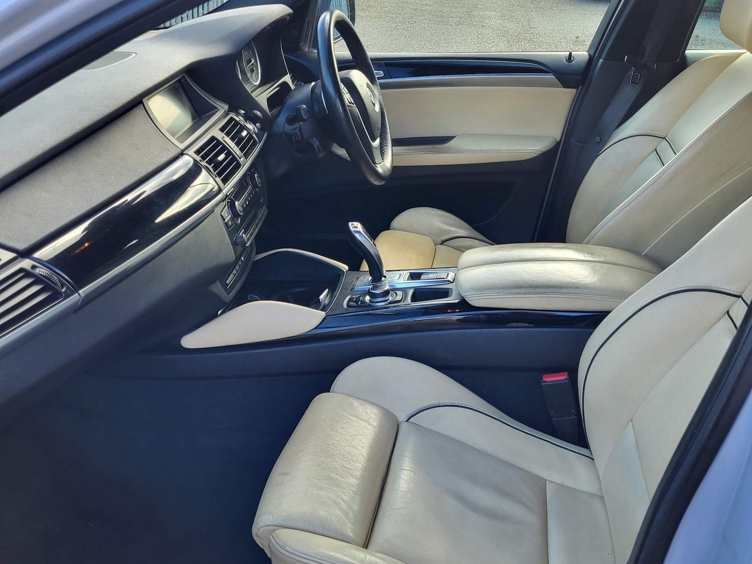 Used BMW X6 2010 for sale - 78067657: Photo 8