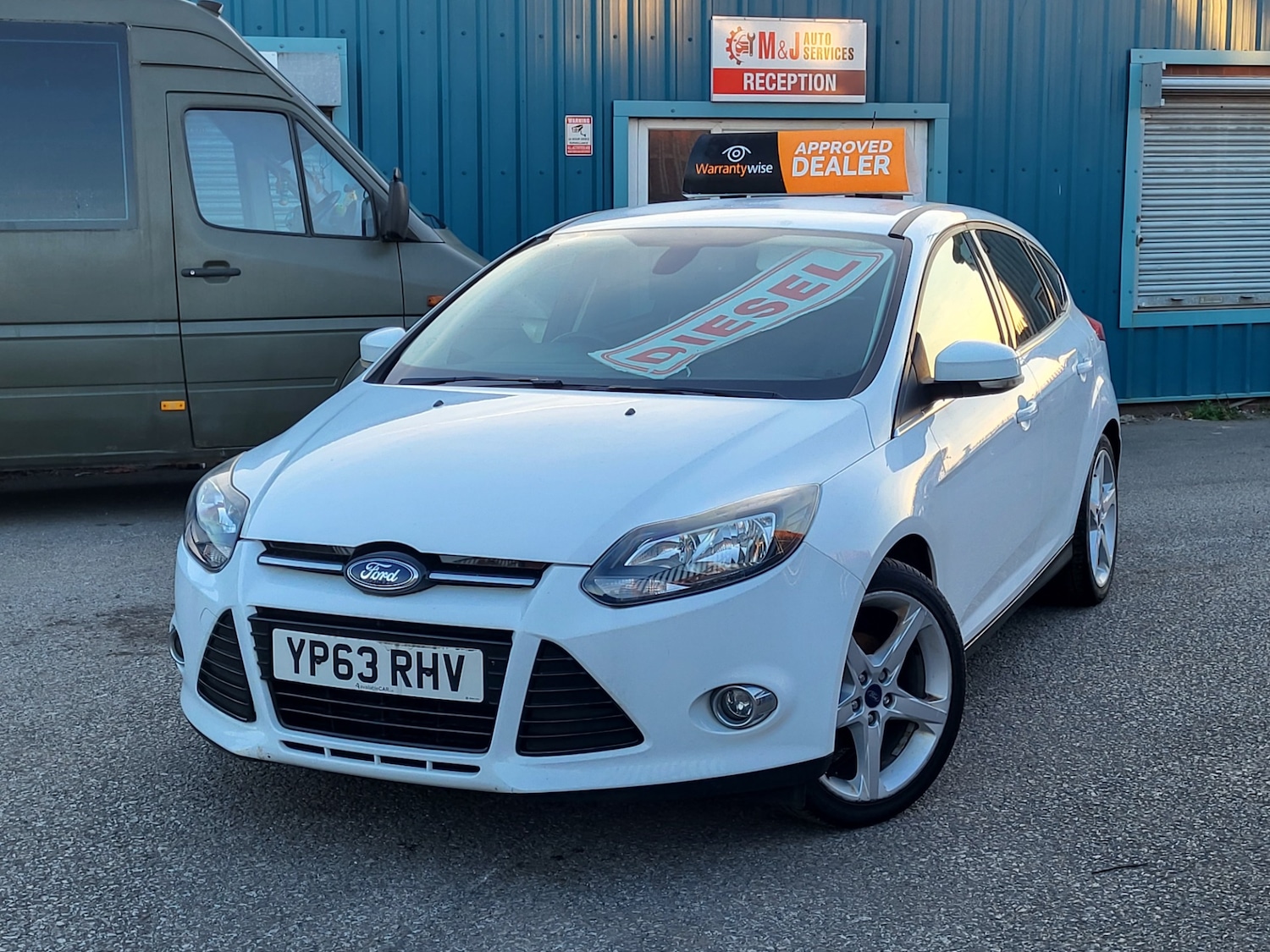 Used Ford Focus 2013 for sale - 76961251: Photo 3