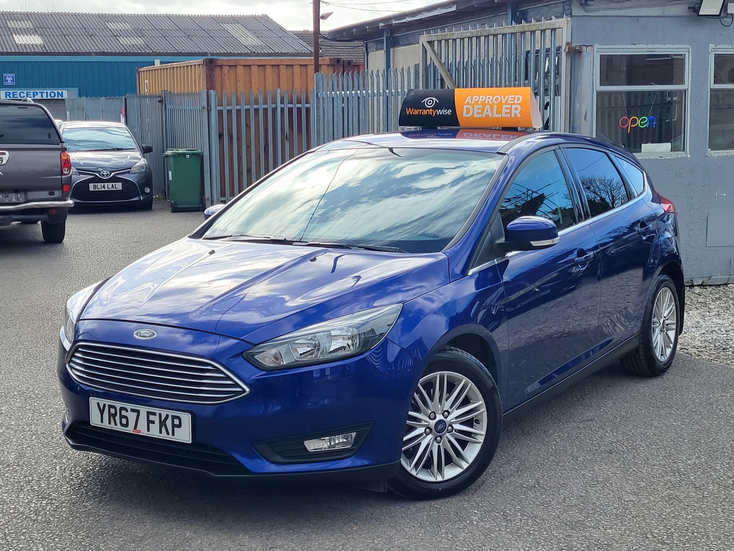 Used Ford Focus 2017 for sale - 78053627: Photo 3