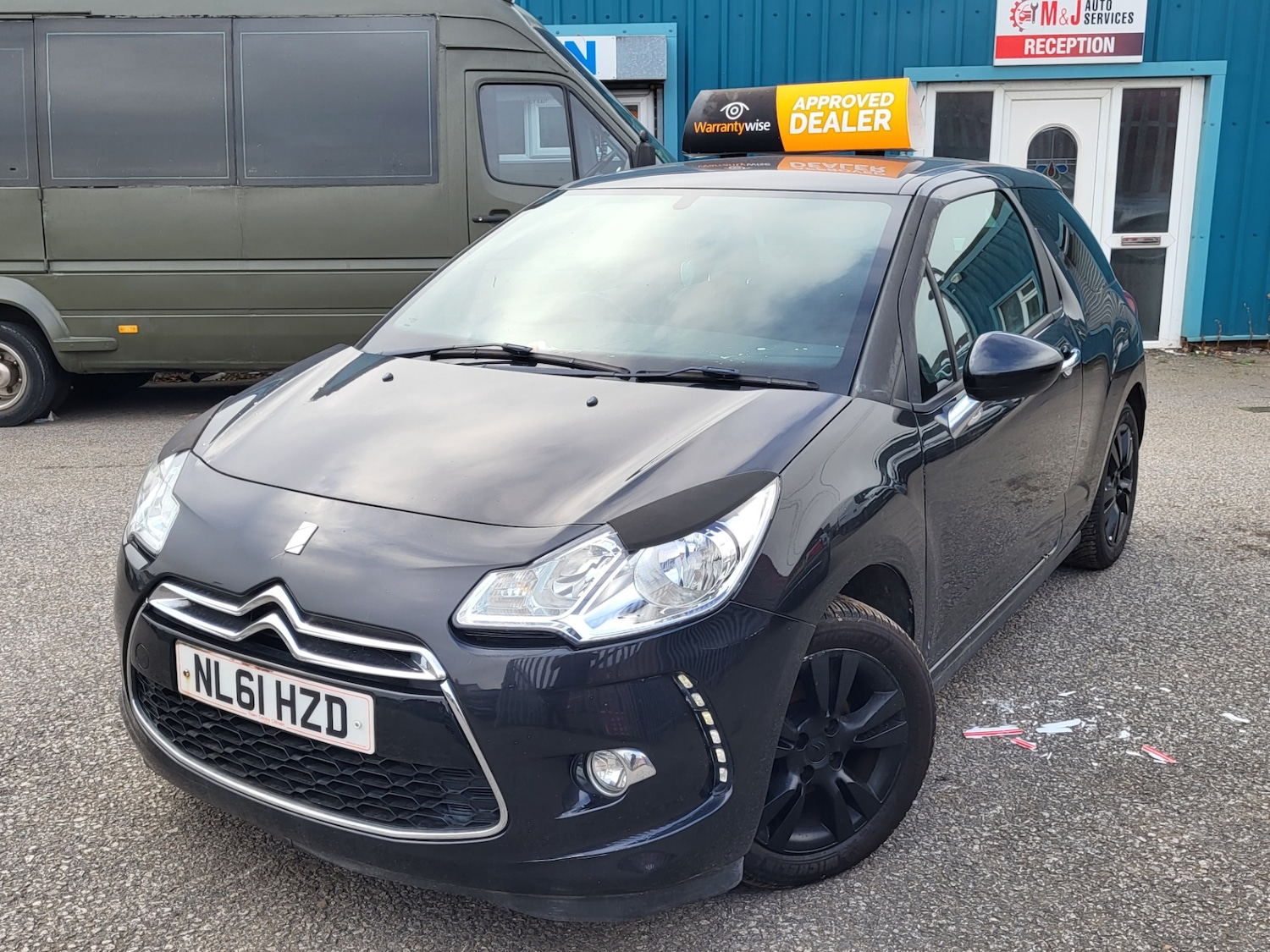Used Citroen DS3 2011 for sale - 76960348: Photo 3