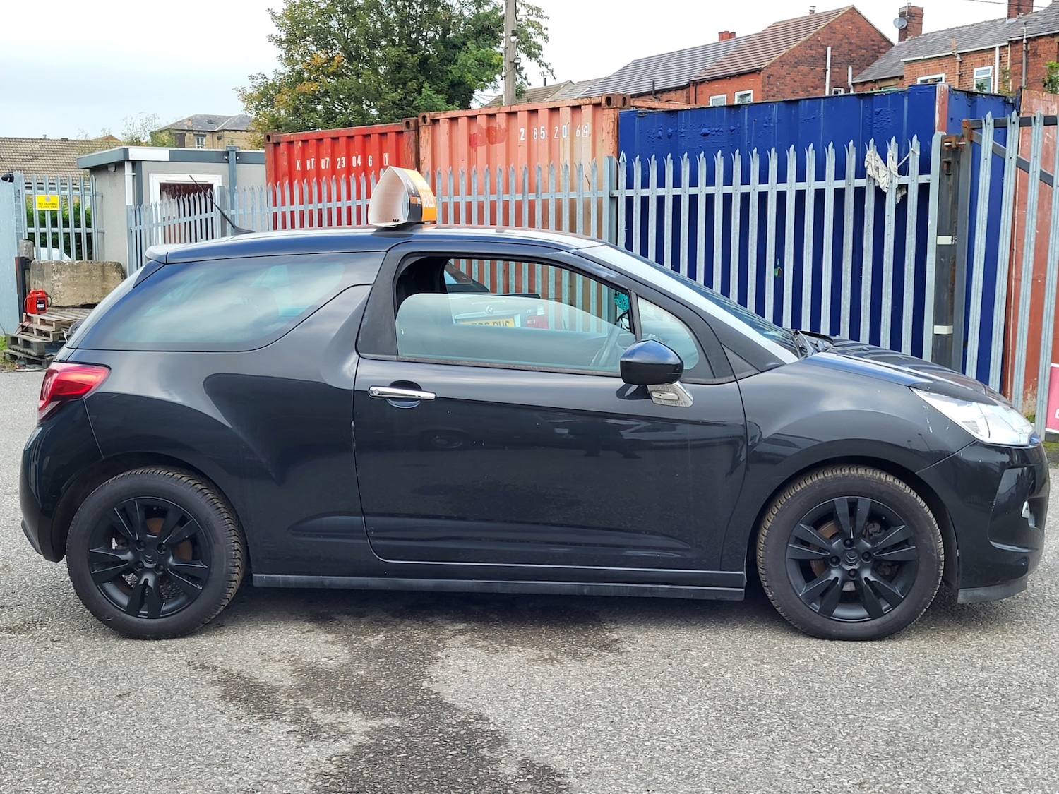 Used Citroen DS3 2011 for sale - 76960348: Photo 4