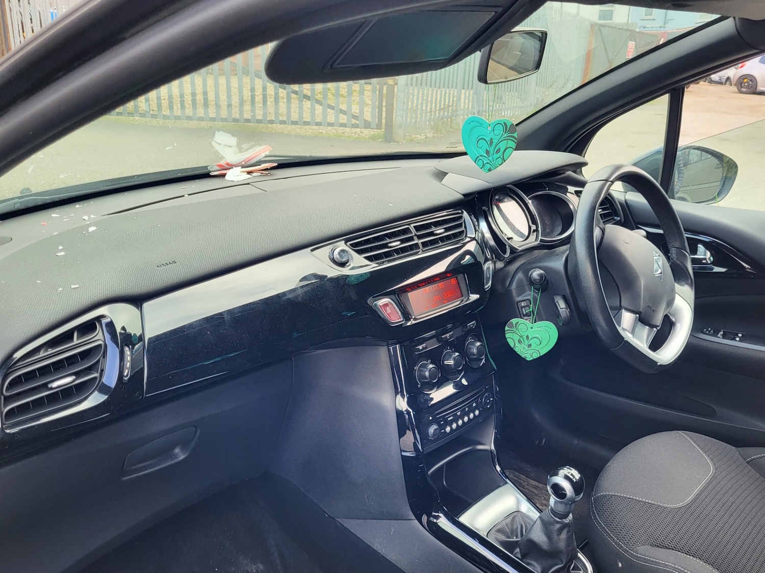 Used Citroen DS3 2011 for sale - 76960348: Photo 7