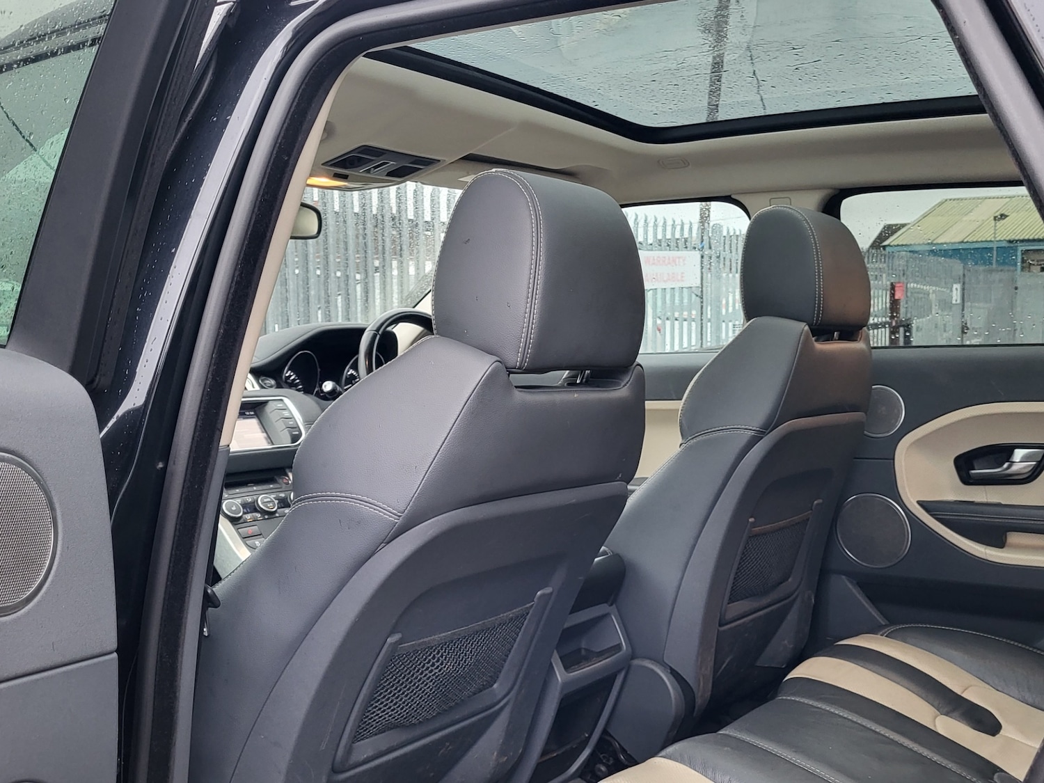 Used Land Rover Range Rover Evoque 2011 for sale - 77297147: Photo 21