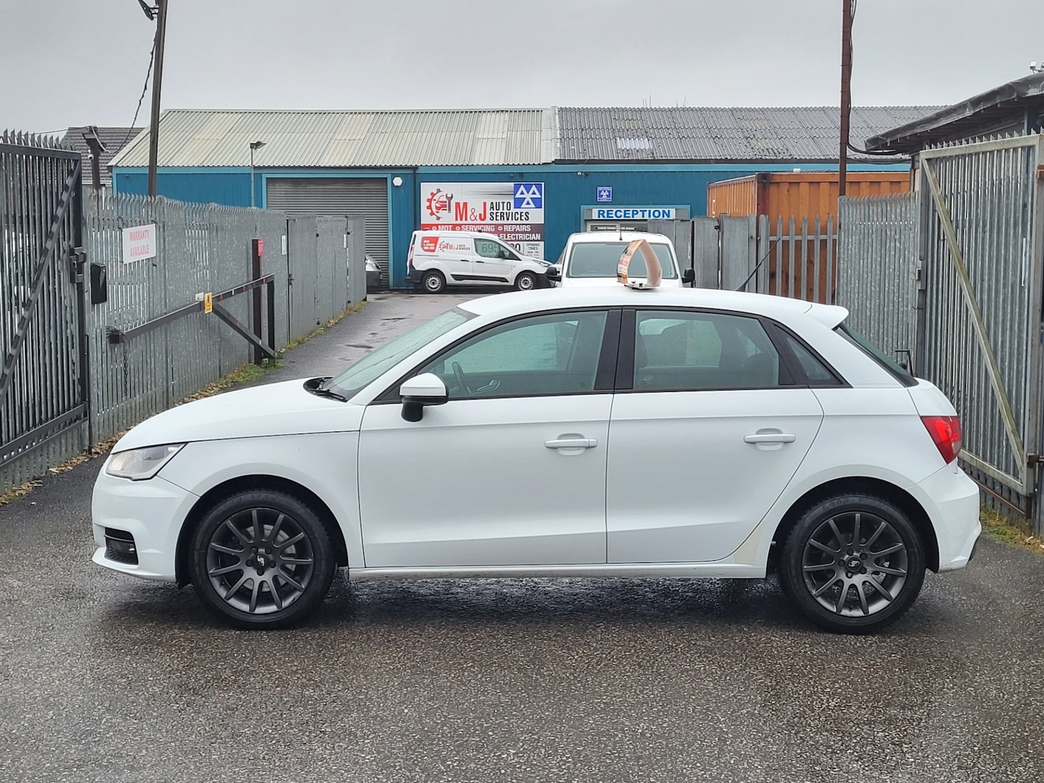 Used Audi A1 2016 for sale - 77352242: Photo 5