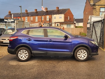Used Nissan Qashqai 2014 for sale - 76960412: Photo