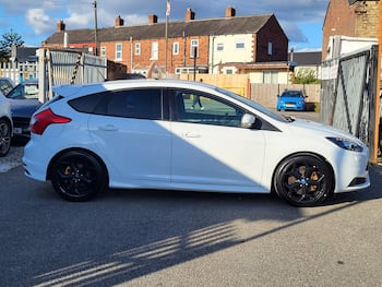 Used Ford Focus 2013 for sale - 79788803: Photo