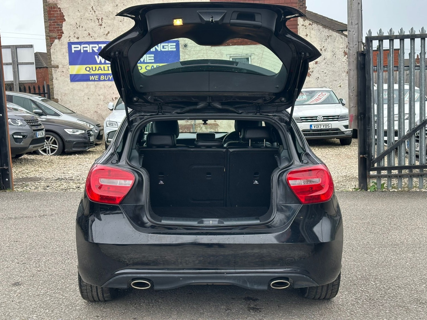 Used Mercedes-Benz A-Class 2015 for sale - 77837239: Photo 10