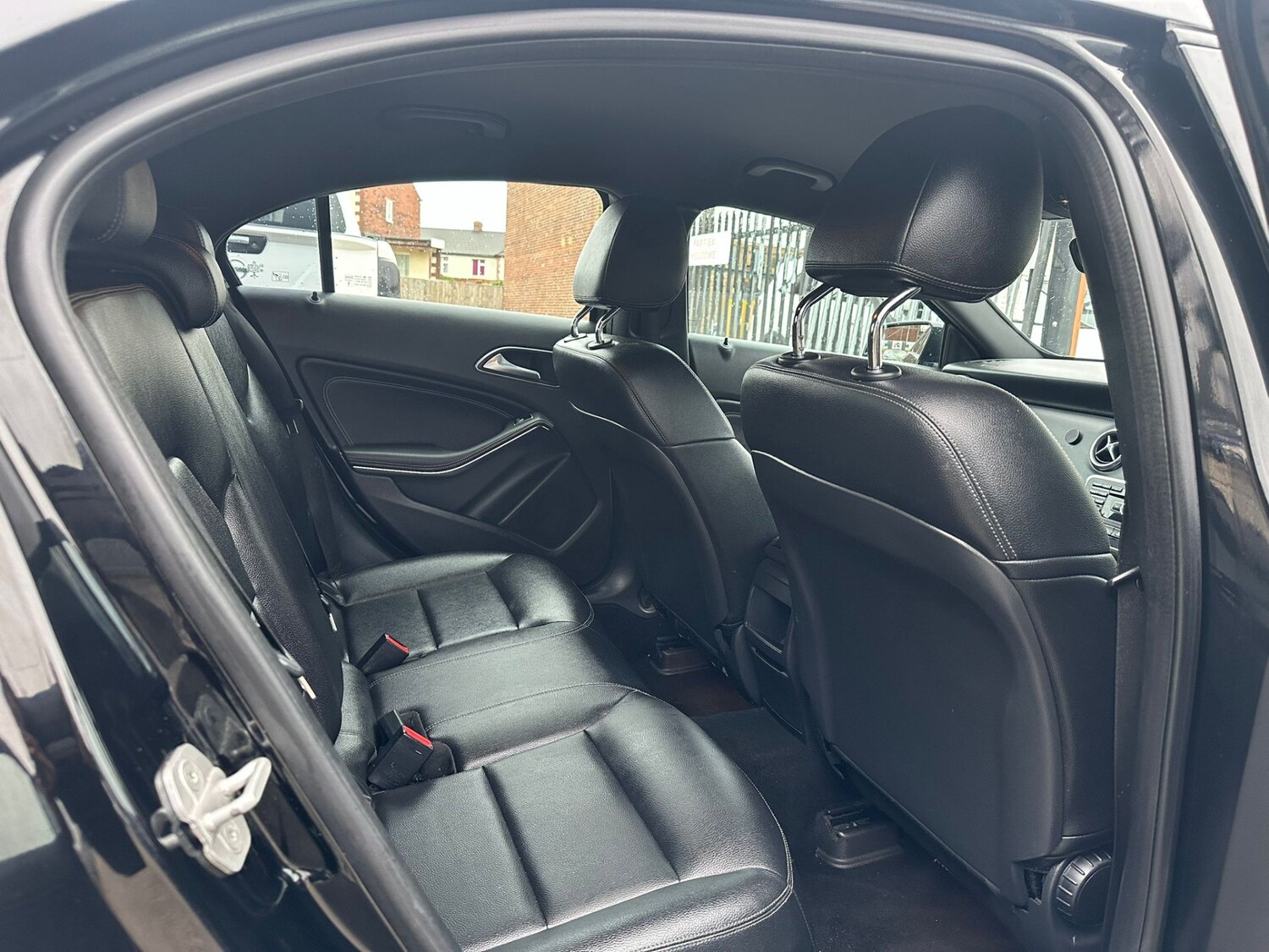 Used Mercedes-Benz A-Class 2015 for sale - 77837239: Photo 17