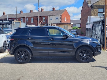 Used Land Rover Range Rover Evoque 2017 for sale - 78915385: Photo