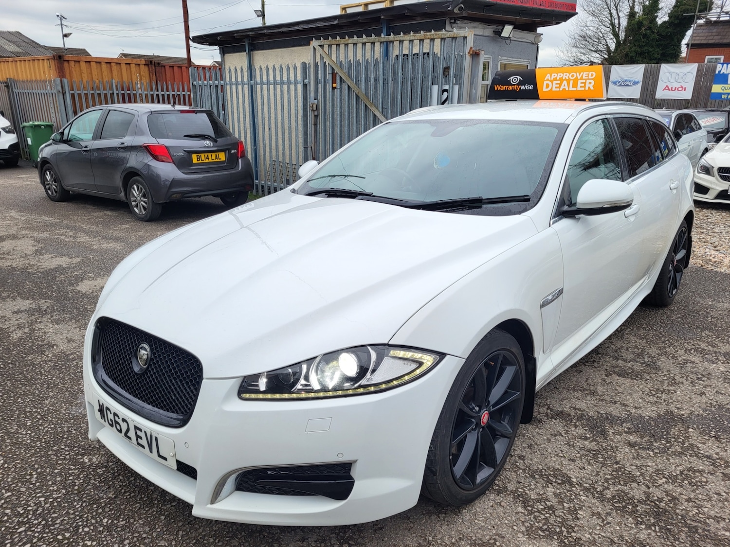 Used Jaguar XF 2012 for sale - 77775224: Photo 26
