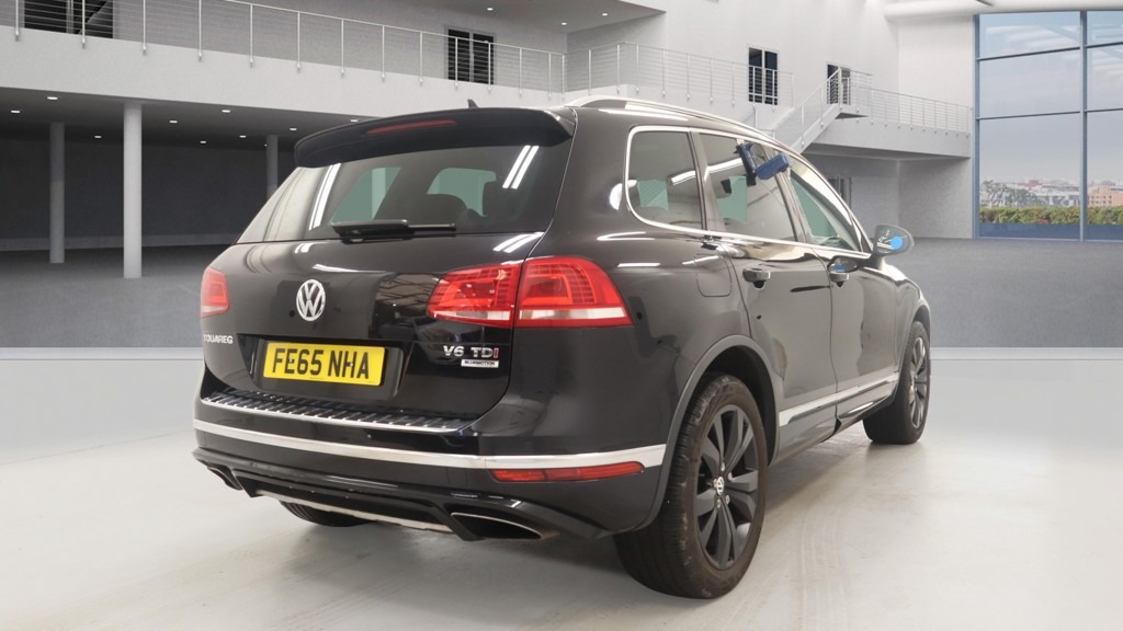 Used Volkswagen Touareg 2015 for sale - 77137766: Photo 4