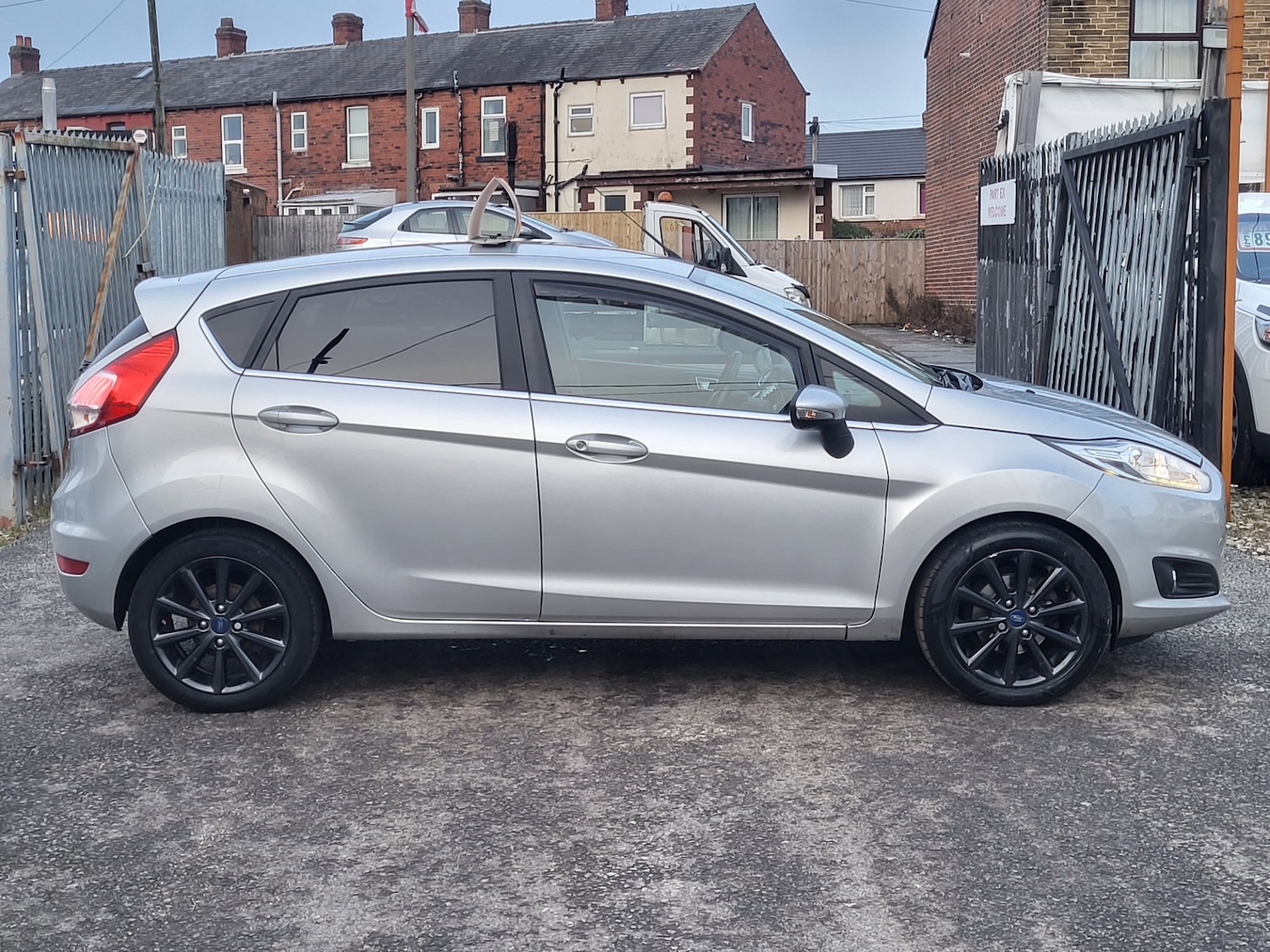 Used Ford Fiesta 2017 for sale - 77557008: Photo 4