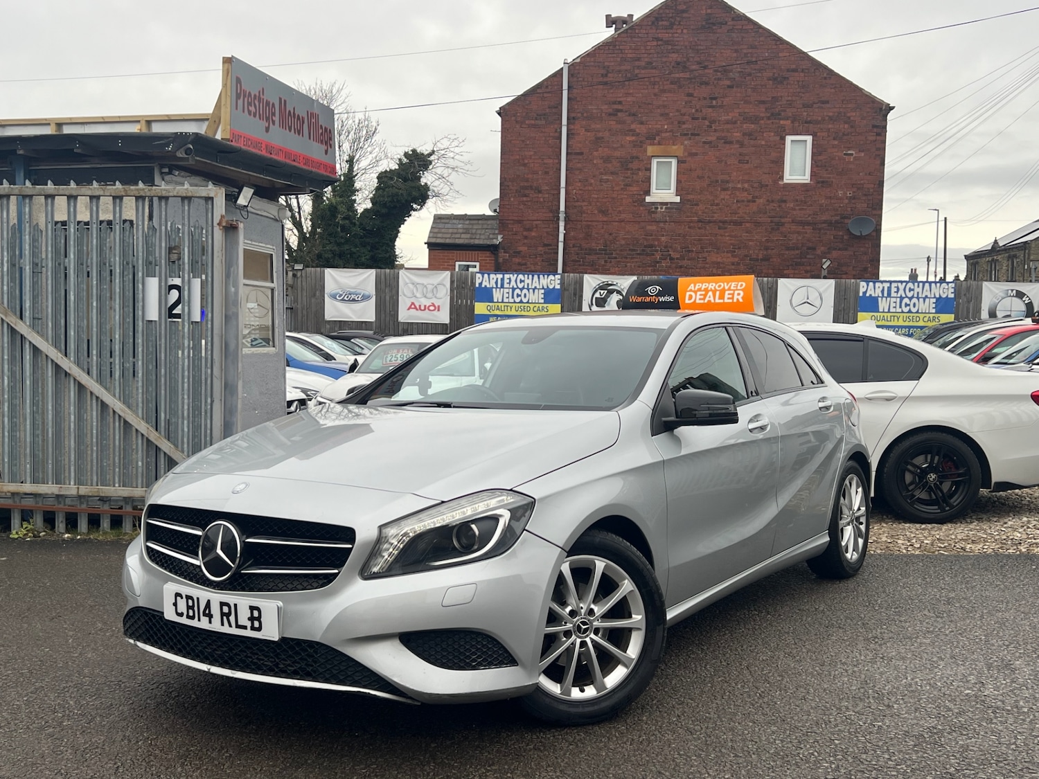 Used Mercedes-Benz A-Class 2014 for sale - 77208780: Photo 3