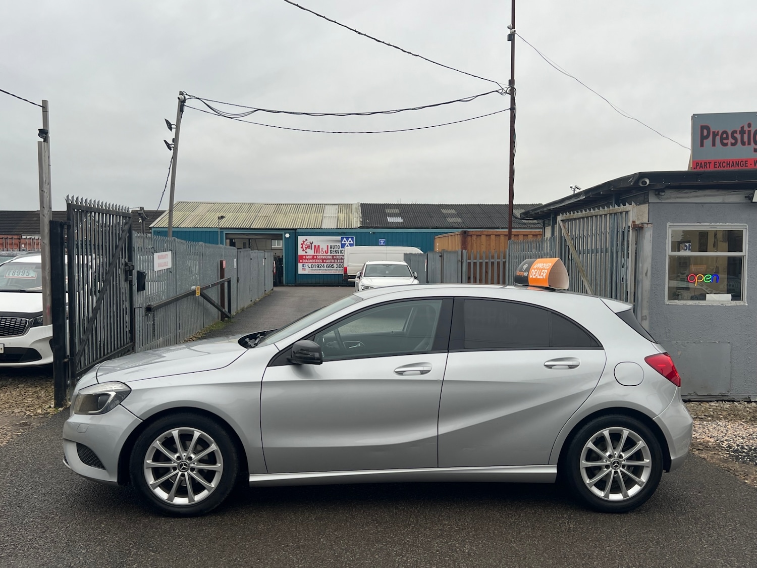 Used Mercedes-Benz A-Class 2014 for sale - 77208780: Photo 5