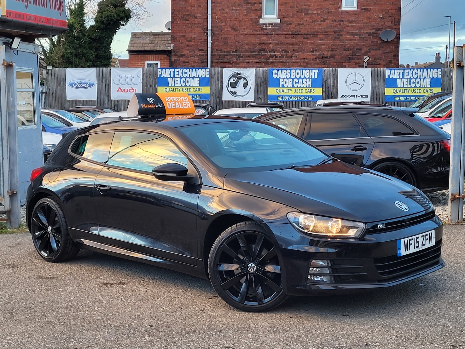 Used Volkswagen Scirocco 2015 for sale - 76963178: Photo 1