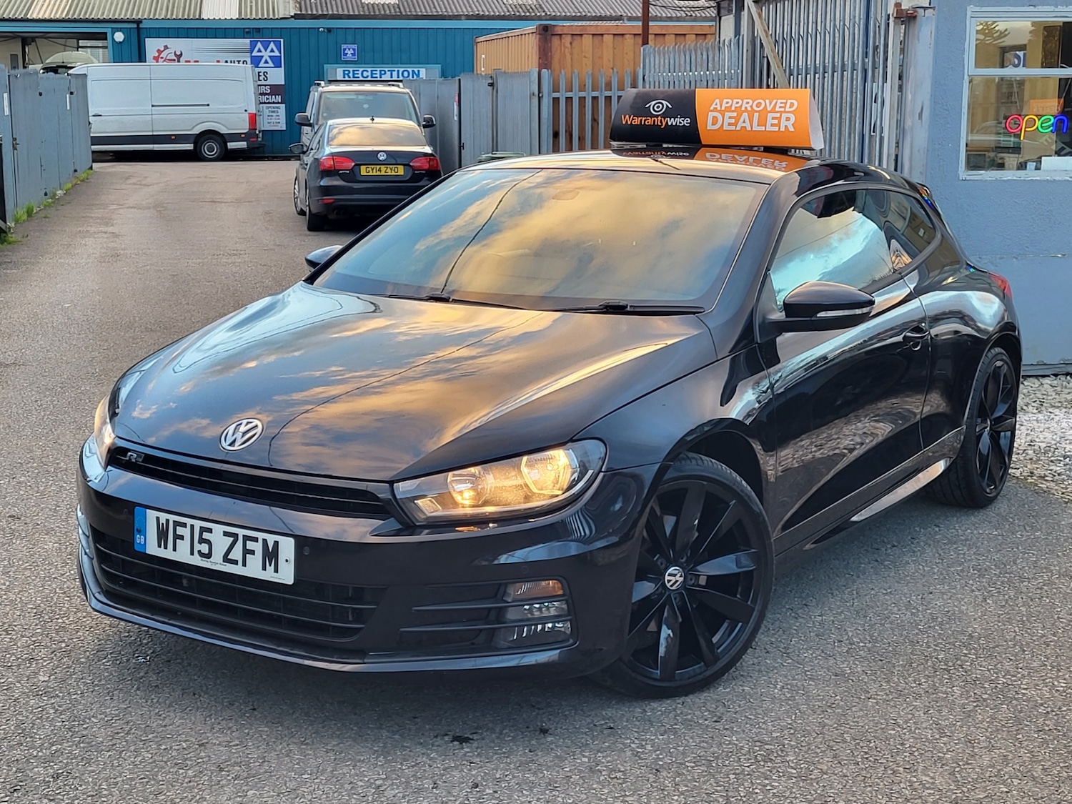 Used Volkswagen Scirocco 2015 for sale - 76963178: Photo 3