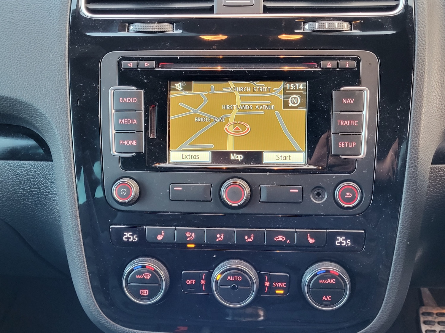 Used Volkswagen Scirocco 2015 for sale - 76963178: Photo 7