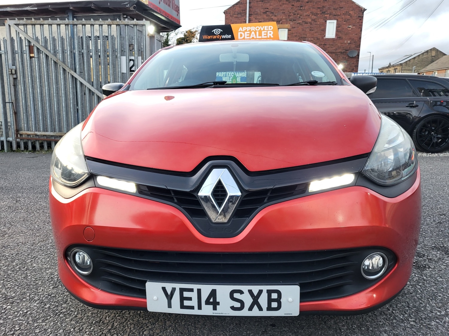 Used Renault Clio 2014 for sale - 76960329: Photo 13