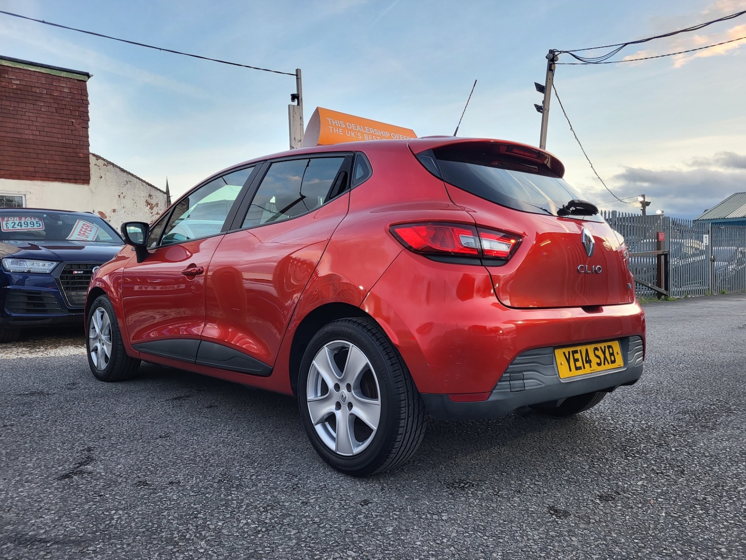Used Renault Clio 2014 for sale - 76960329: Photo 21