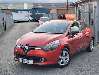 Used Renault Clio 2014 for sale - 76960329: Photo