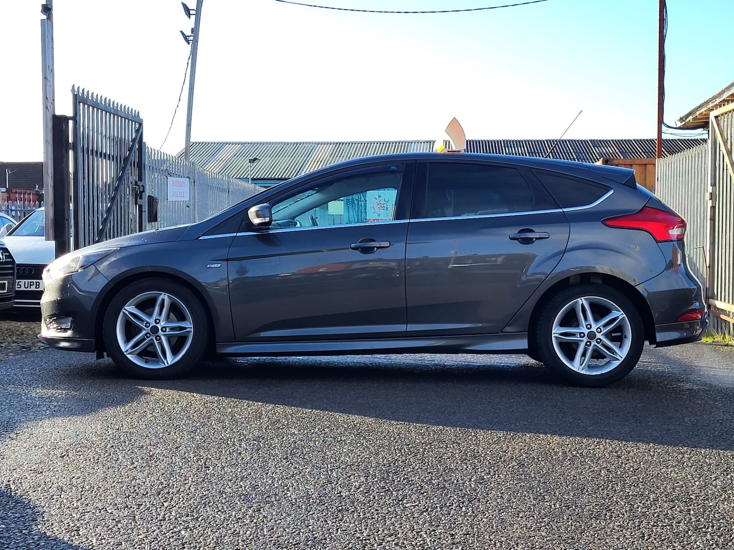 Used Ford Focus 2016 for sale - 76960732: Photo 17