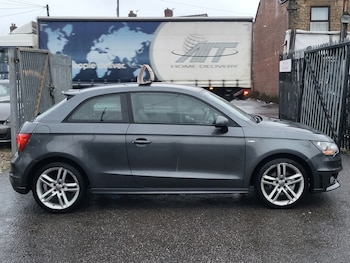 Used Audi A1 2014 for sale - 77450036: Photo