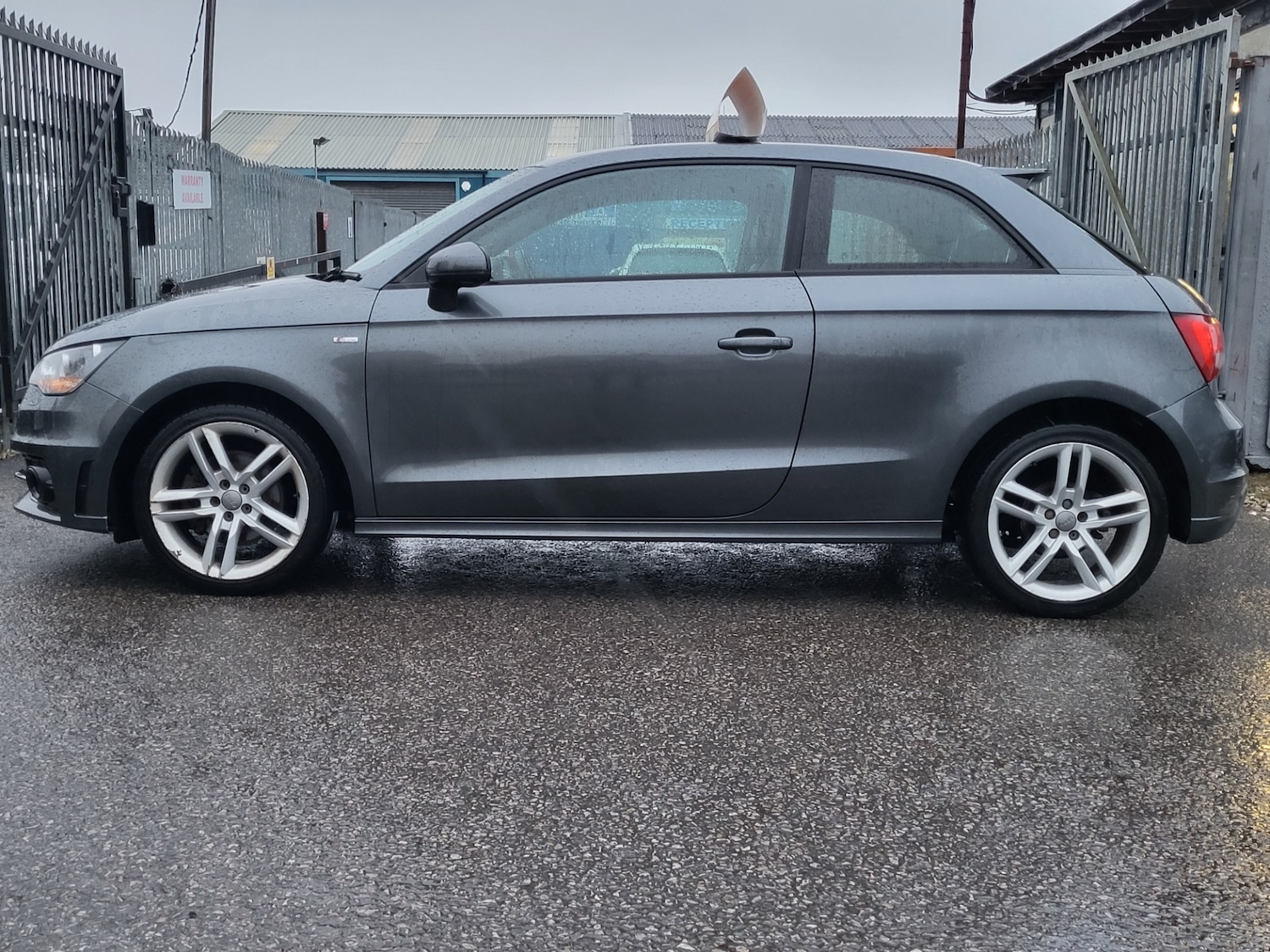 Used Audi A1 2014 for sale - 77450036: Photo 4
