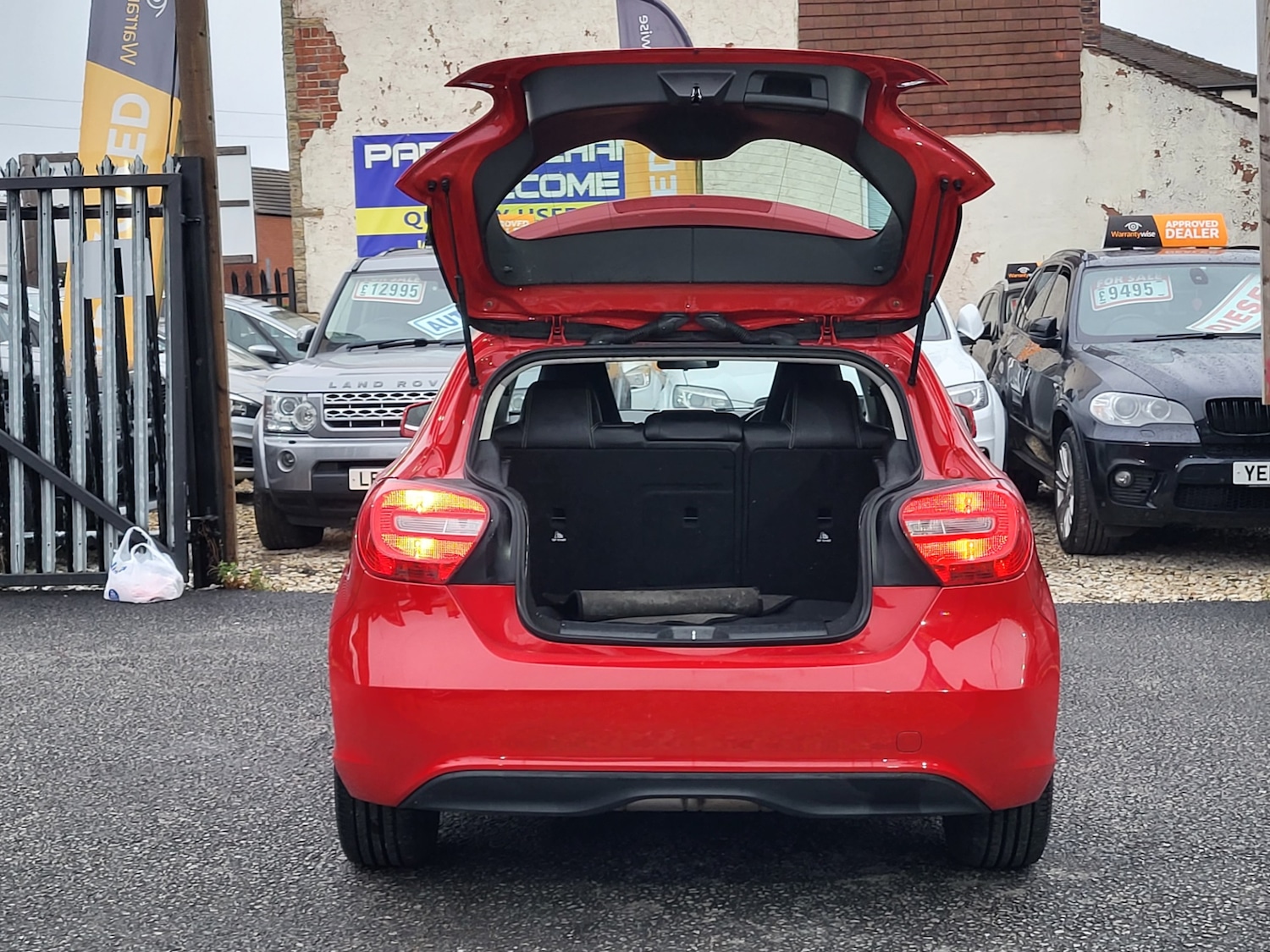 Used Mercedes-Benz A-Class 2013 for sale - 76961340: Photo 10