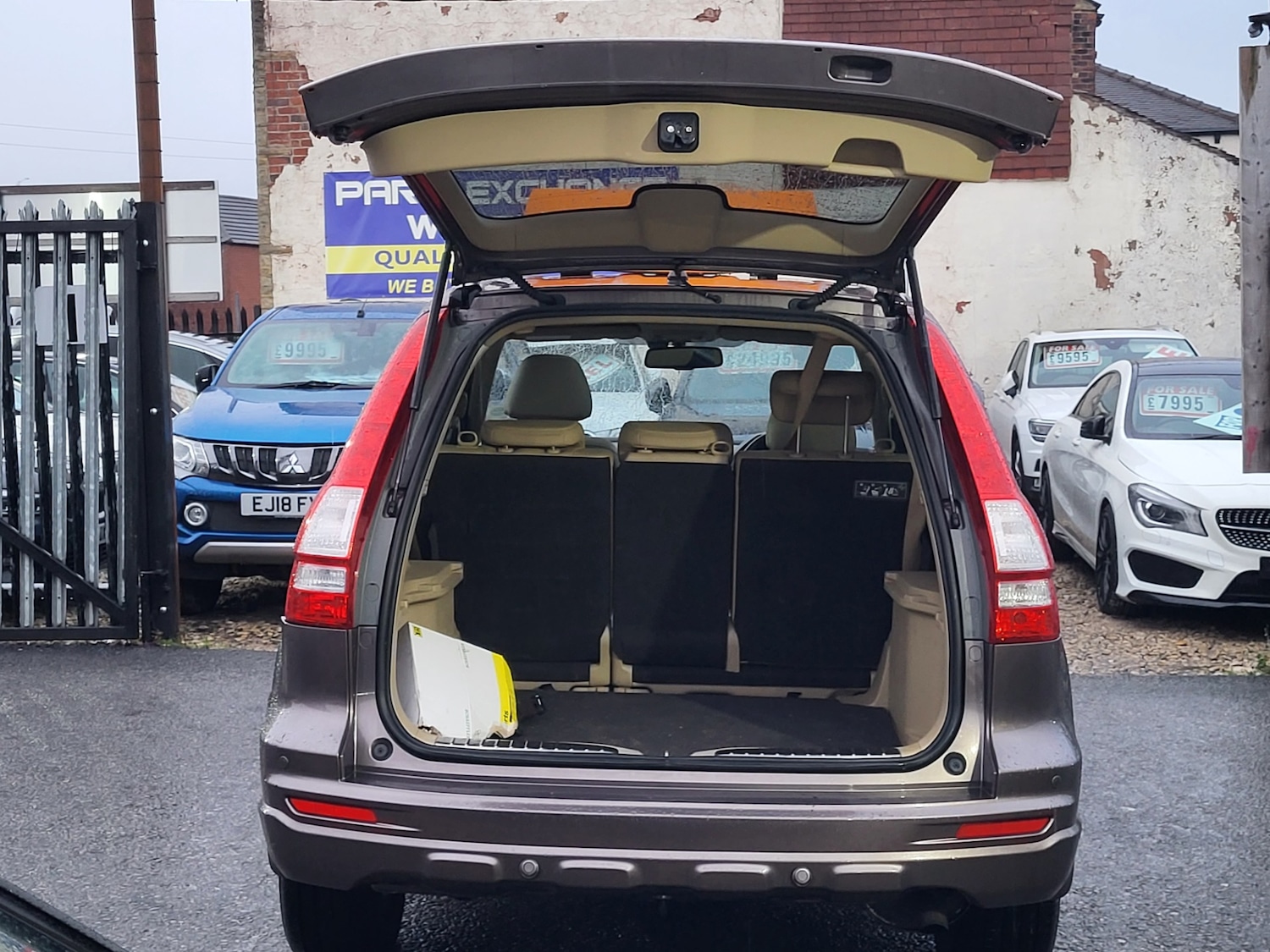 Used Honda CR-V 2011 for sale - 76960583: Photo 11