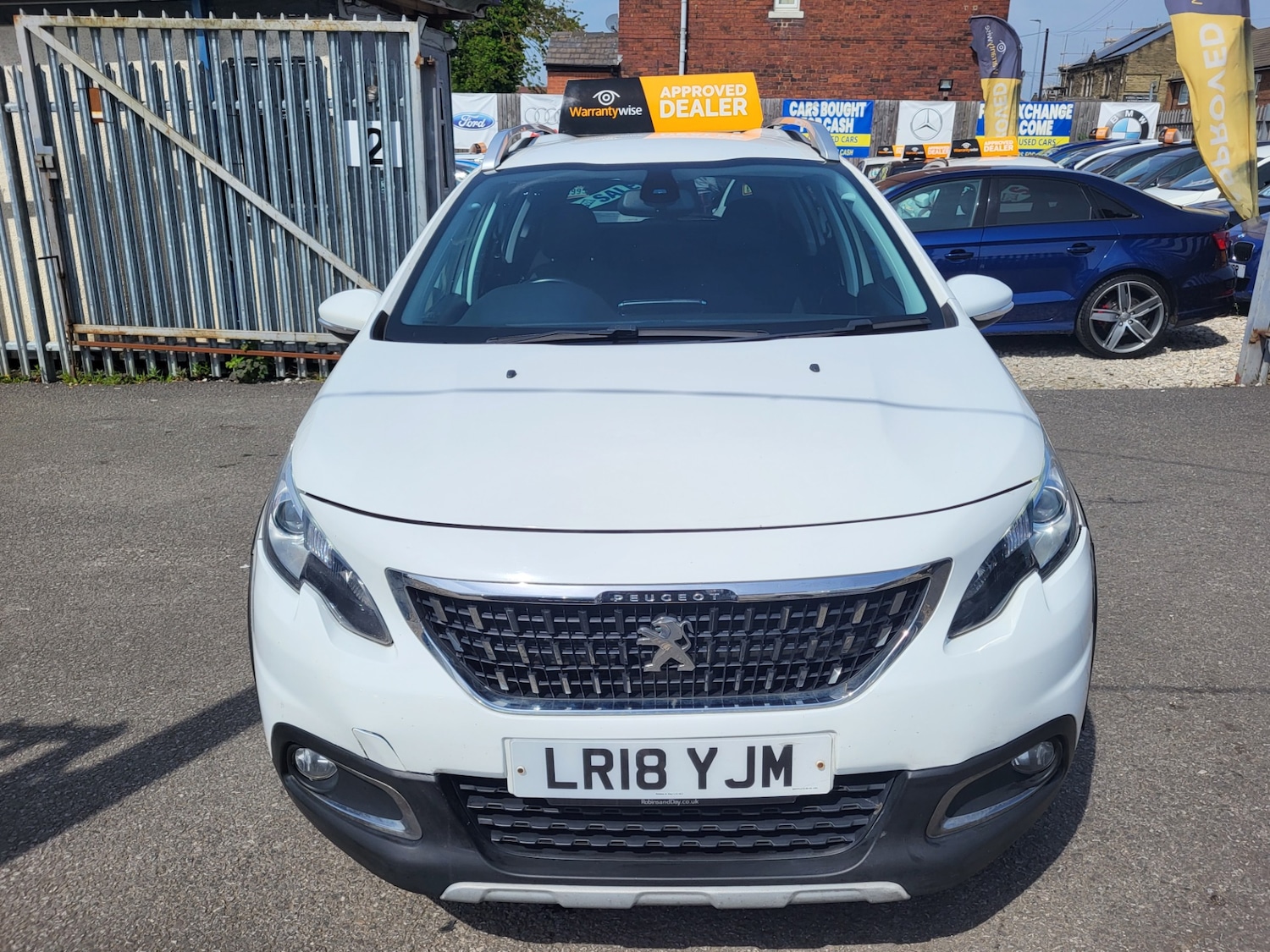 Used Peugeot 2008 2018 for sale - 76961218: Photo 2