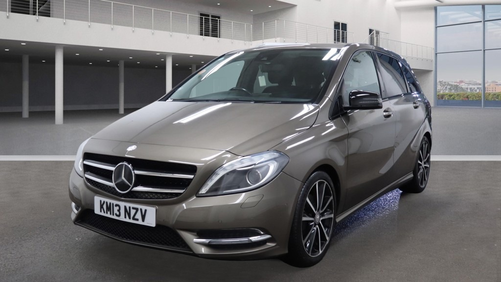 Used Mercedes-Benz B Class 2013 for sale - 77300344: Photo 2