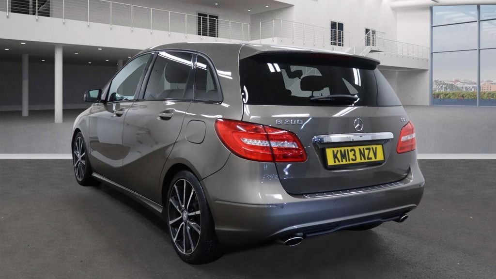 Used Mercedes-Benz B Class 2013 for sale - 77300344: Photo 4