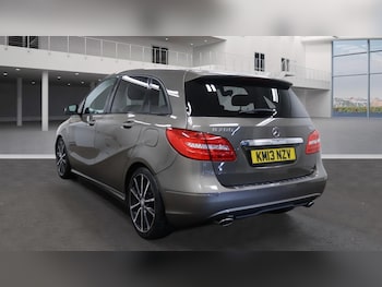 Used Mercedes-Benz B Class 2013 for sale - 77300344: Photo