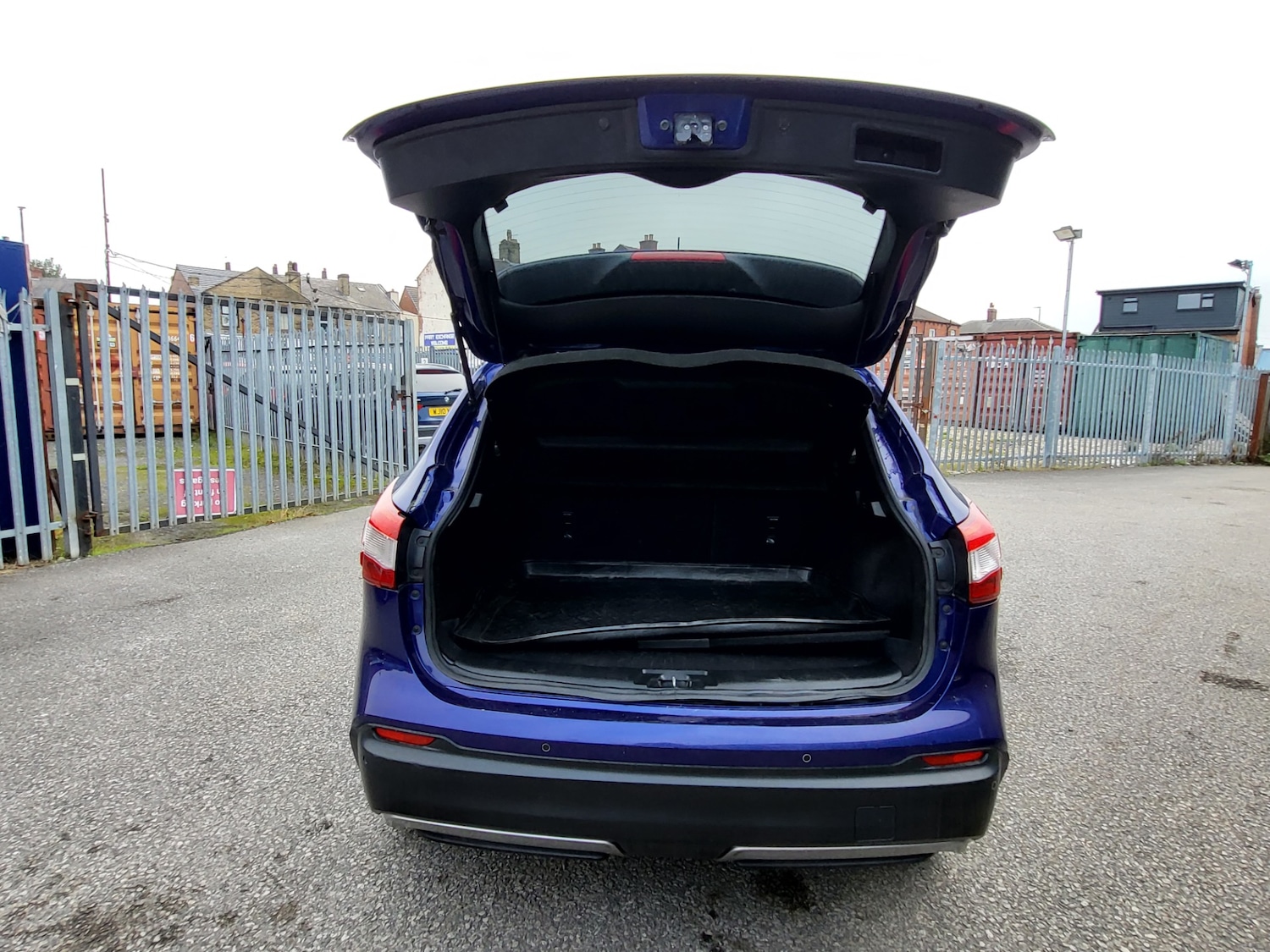 Used Nissan Qashqai 2014 for sale - 76961838: Photo 11