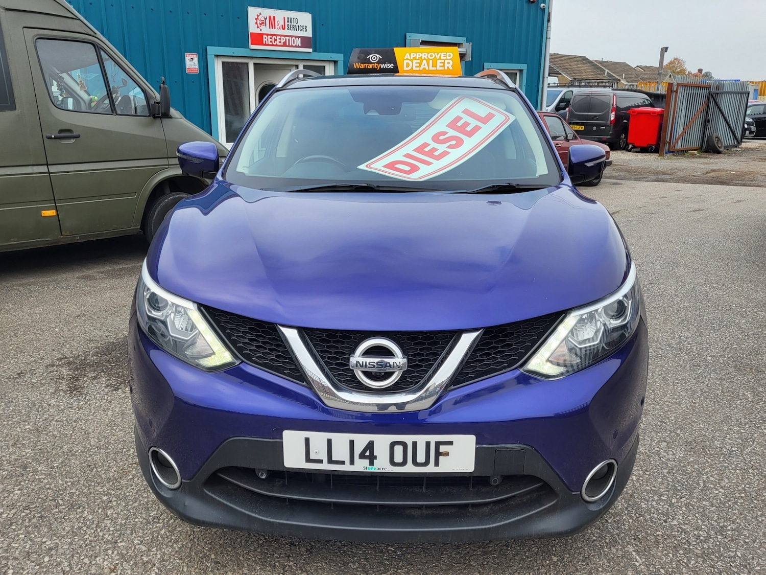 Used Nissan Qashqai 2014 for sale - 76961838: Photo 2