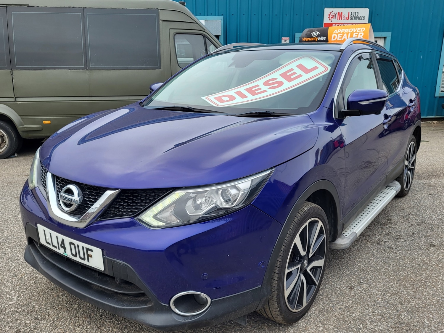 Used Nissan Qashqai 2014 for sale - 76961838: Photo 21