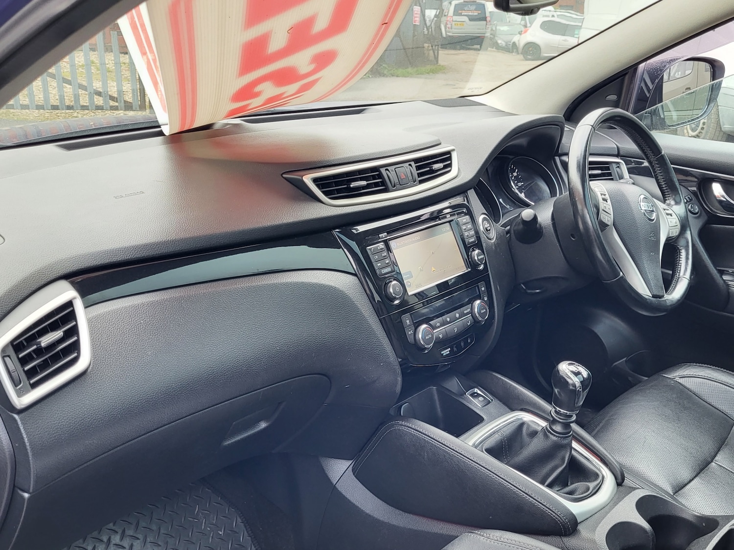 Used Nissan Qashqai 2014 for sale - 76961838: Photo 6