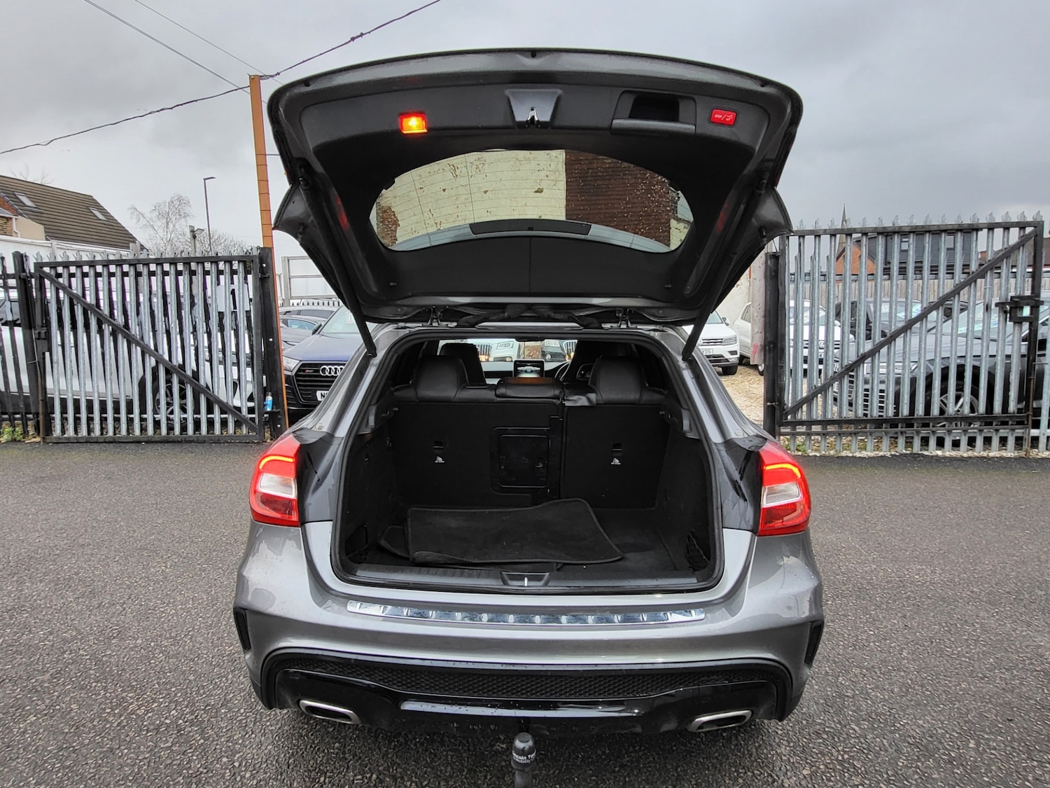 Used Mercedes-Benz GLA 2015 for sale - 77663077: Photo 11