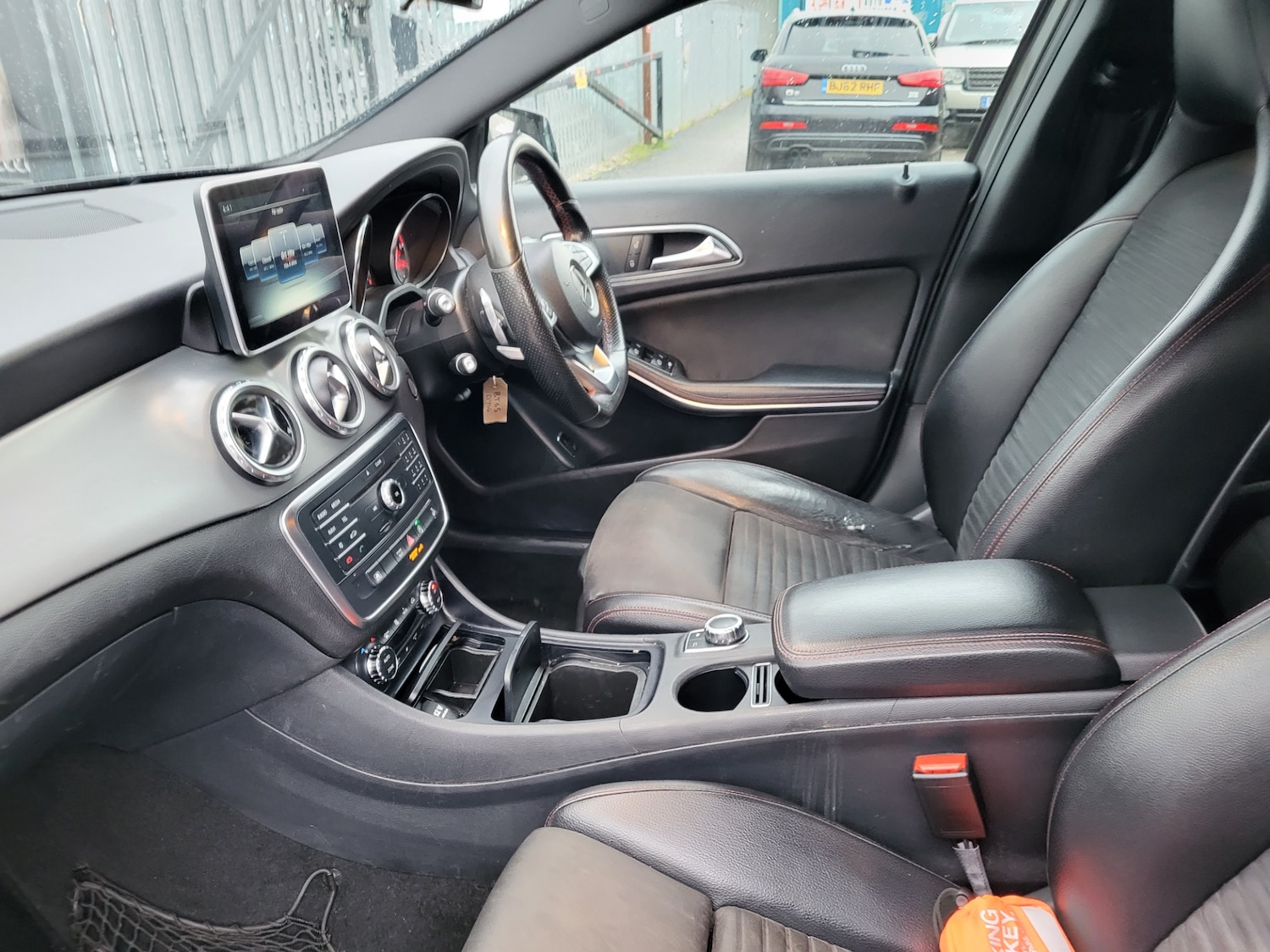 Used Mercedes-Benz GLA 2015 for sale - 77663077: Photo 19