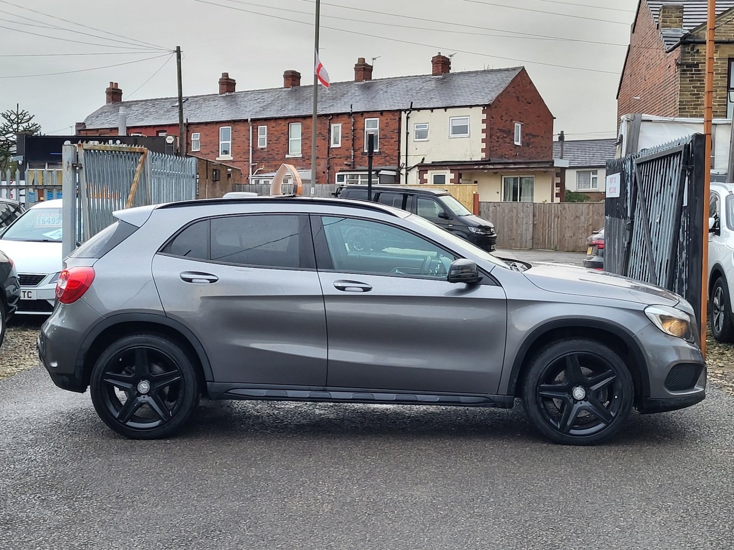 Used Mercedes-Benz GLA 2015 for sale - 77663077: Photo 4