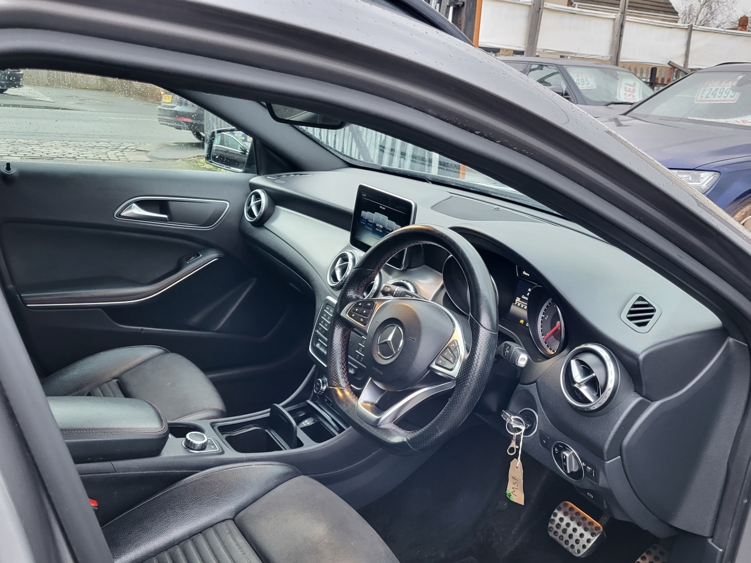 Used Mercedes-Benz GLA 2015 for sale - 77663077: Photo 6