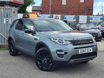 Used Land Rover Discovery Sport 2017 for sale - 78781770: Photo