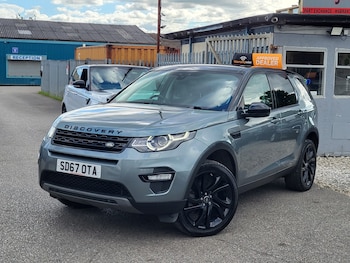 Used Land Rover Discovery Sport 2017 for sale - 78781770: Photo