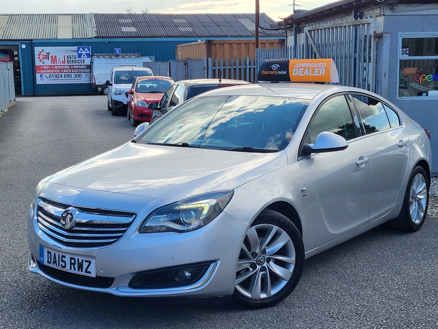 Used Vauxhall Insignia 2015 for sale - 77034022: Photo 3