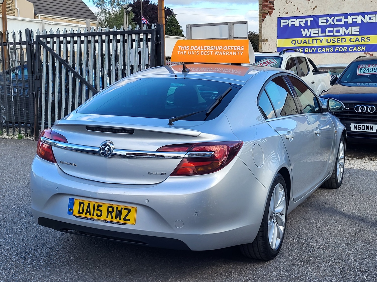 Used Vauxhall Insignia 2015 for sale - 77034022: Photo 8