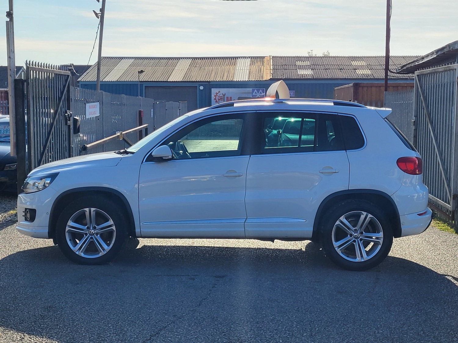 Used Volkswagen Tiguan 2014 for sale - 76963004: Photo 5