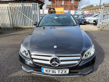 Used Mercedes-Benz E Class 2016 for sale - 77603791: Photo