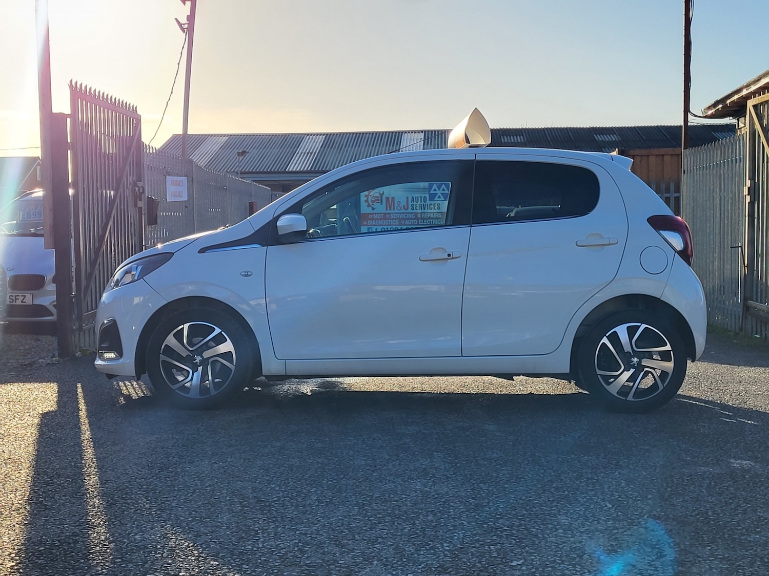 Used Peugeot 108 2017 for sale - 76960739: Photo 16