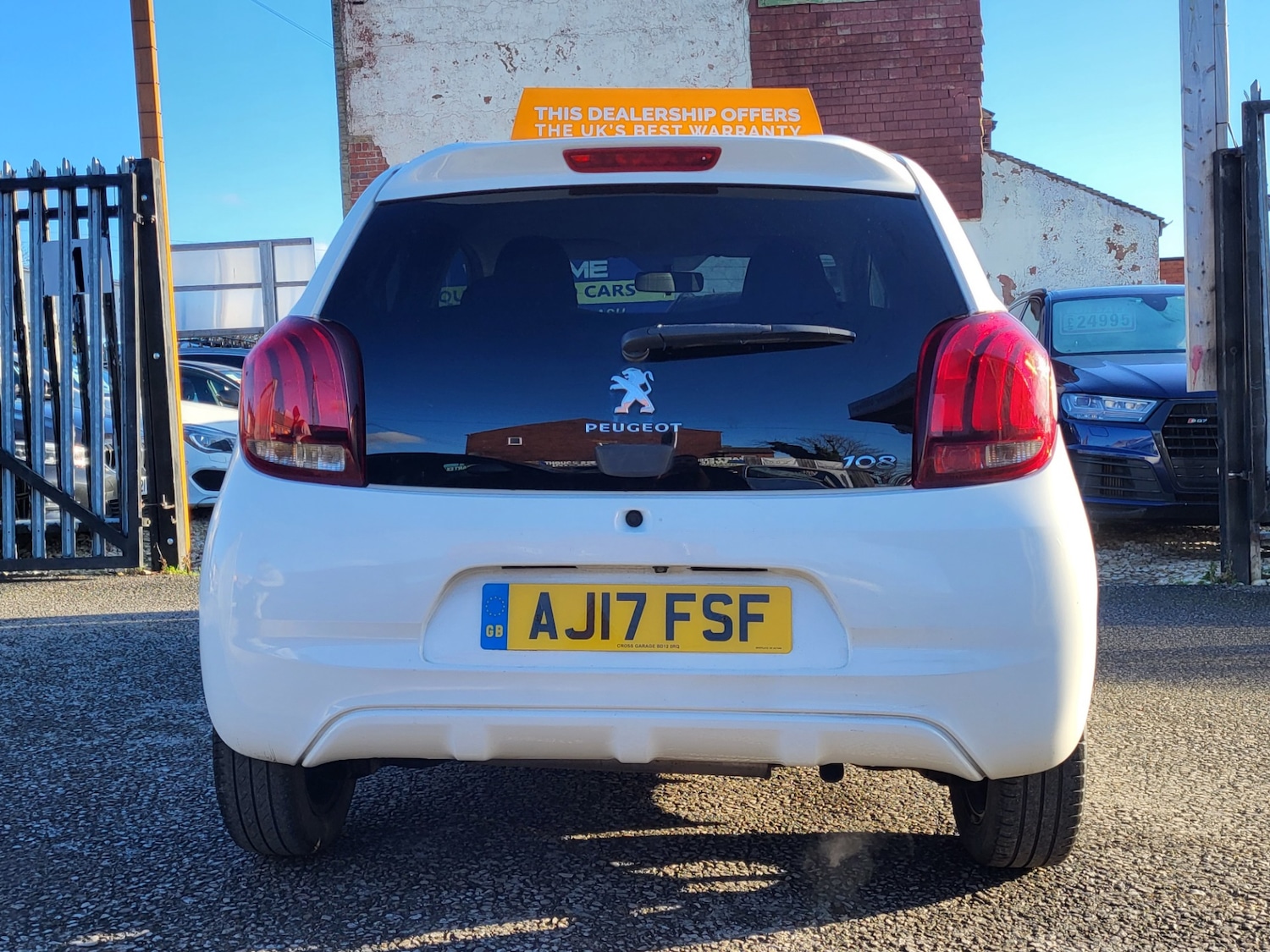 Used Peugeot 108 2017 for sale - 76960739: Photo 25