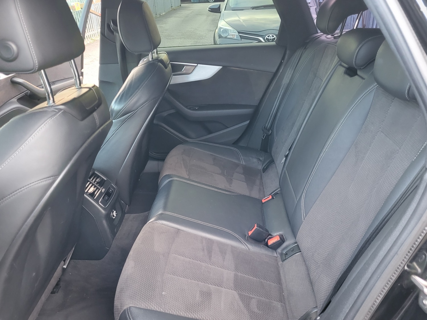 Used Audi A4 2018 for sale - 76960317: Photo 22